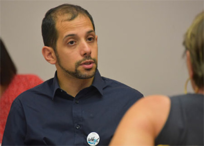 Apprendre à être mère en trois jours.Dr Philippe AÏM Psychiatre. Forum Hypnose et Thérapies Brèves Biarritz 2011 Apprendre à être mère en trois jours.Dr Philippe AÏM Psychiatre. Forum Hypnose et Thérapies Brèves Biarritz 2011