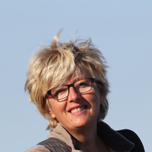 Mise en place et pratique de l'hypnose en salle de cardiologie interventionnelle ou à coeur vaillant, Cécile Fougère au Congrès Hypnose Douleur Mise en place et pratique de l'hypnose en salle de cardiologie interventionnelle ou à coeur vaillant, Cécile Fougère au Congrès Hypnose Douleur