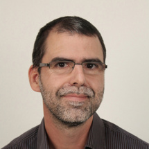 Hypnose et algodystrophie de la main, Arnaud BOUZINAC au Congrès Hypnose et Douleur Hypnose et algodystrophie de la main, Arnaud BOUZINAC au Congrès Hypnose et Douleur