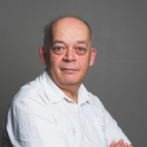 Surcouf de l'hypnose mais pas pirate dans la création du lien thérapeutique et l'induction. Christian Schmitt au Congrès Hypnose et Douleur 2016 Surcouf de l'hypnose mais pas pirate dans la création du lien thérapeutique et l'induction. Christian Schmitt au Congrès Hypnose et Douleur 2016