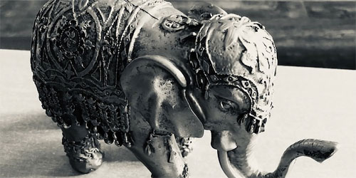 Psychotraumatisme et Résilience... Sous le regard de l’hypnose et de l’EMDR Psychotraumatisme et Résilience... Sous le regard de l’hypnose et de l’EMDR