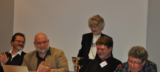 Symposium de l'Institut Milton H. Erickson Ile de France Symposium de l'Institut Milton H. Erickson Ile de France